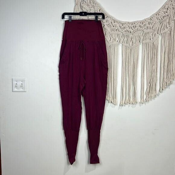 Free People Pants - new Free People Stirrups High Waist Fleece Leggings Small Burgundy Micro fleece